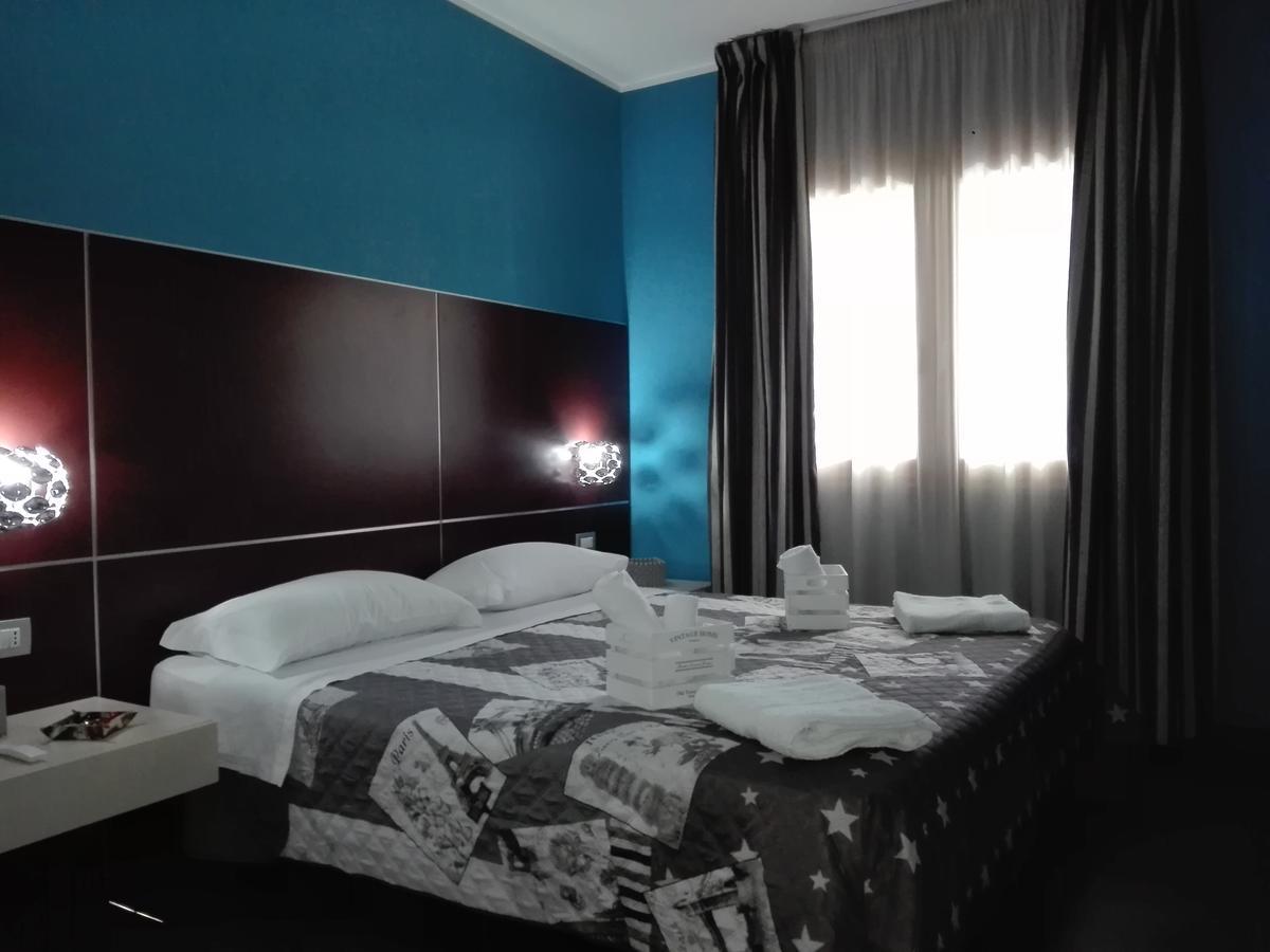 Manu'S Guest Suite Cosenza Luaran gambar